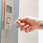 Llavero Anticontact Napil TRANSPARENTE